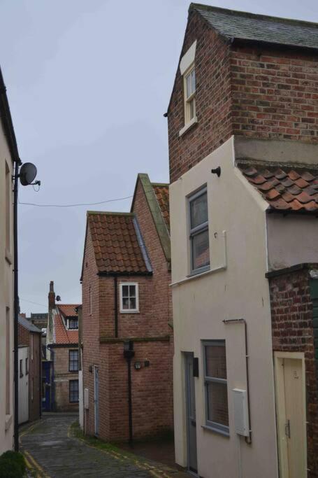 Bijou Romantic Retreat, Whitby Centre Dış mekan fotoğraf