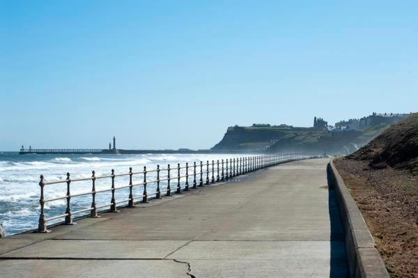 Bijou Romantic Retreat, Whitby Centre Dış mekan fotoğraf